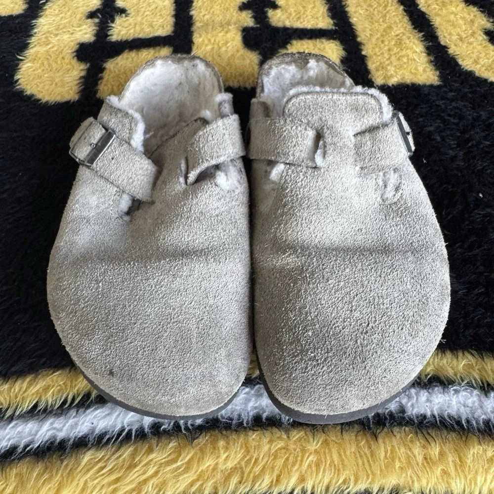 Size 39/W8 - BIRKENSTOCK BOSTON GENUINE SHEARLING LINED CLOG STONE Narrow
